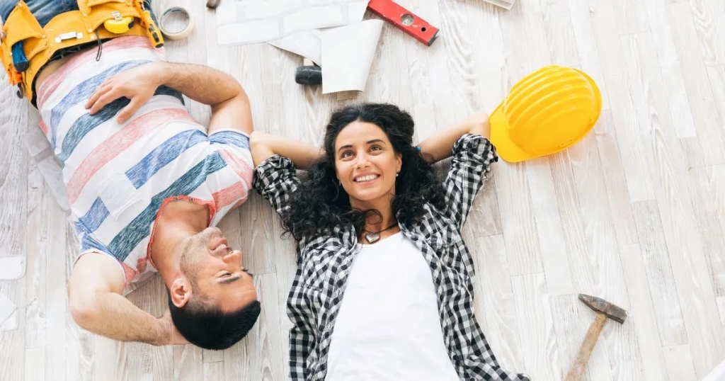 8-Proven-Home-Improvements-to-Skyrocket-Your-Cabo-Property-Value-02 - Berkshire Hathaway HomeServices Baja Real Estate A happy couple smiling after working on home improvements