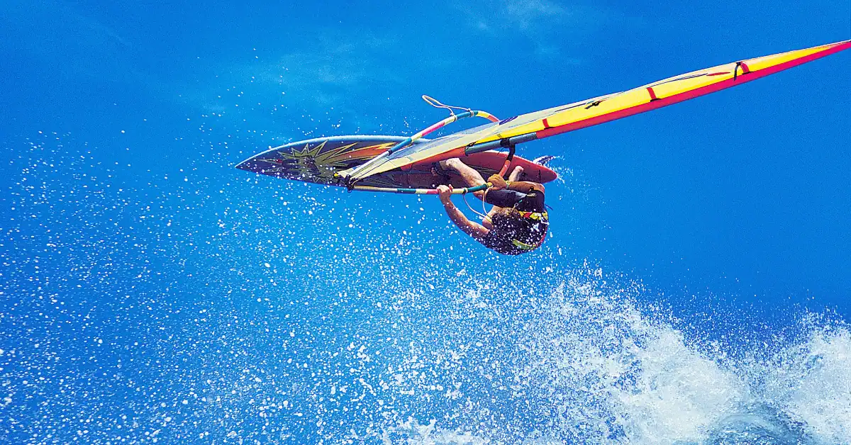 windsurfing-la-ventana-beach-baja-california-sur - Berkshire Hathaway HomeServices Baja Real Estate